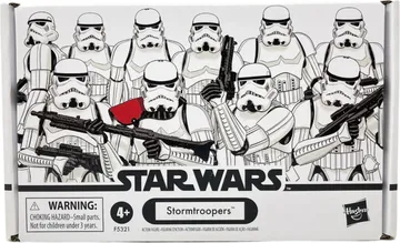 De Stormtrooper Troop Builder Pack uit 2021, vier identieke Stormtroopers in een doos